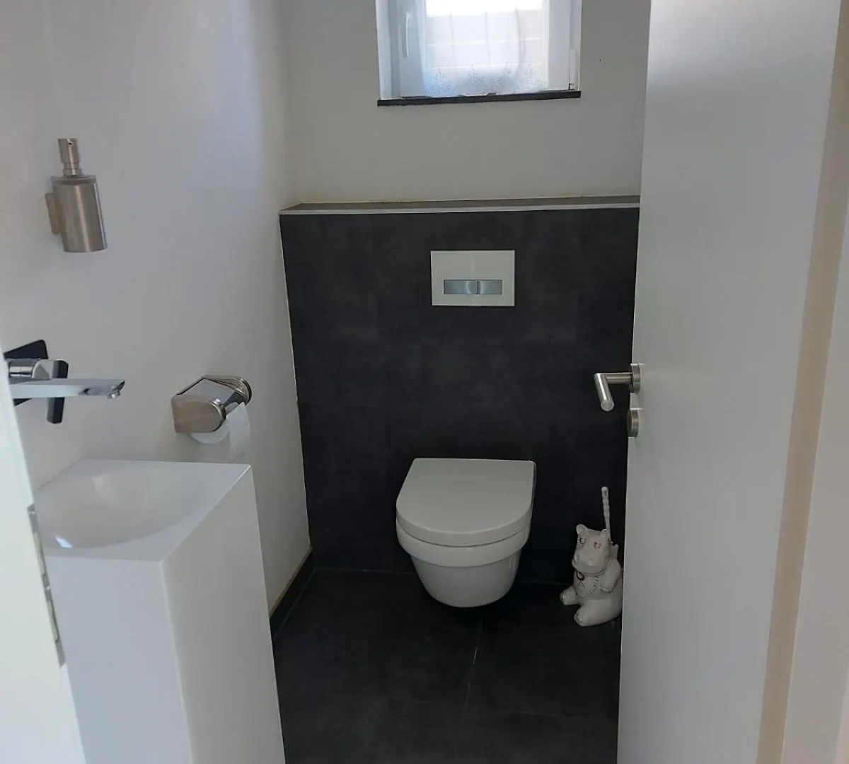 Nice Room With Single Bed In A New House In Vichten Bed & Breakfast